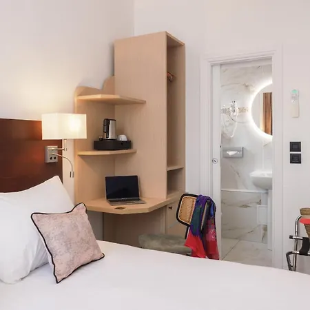 فندق Western Des Orangers 3*